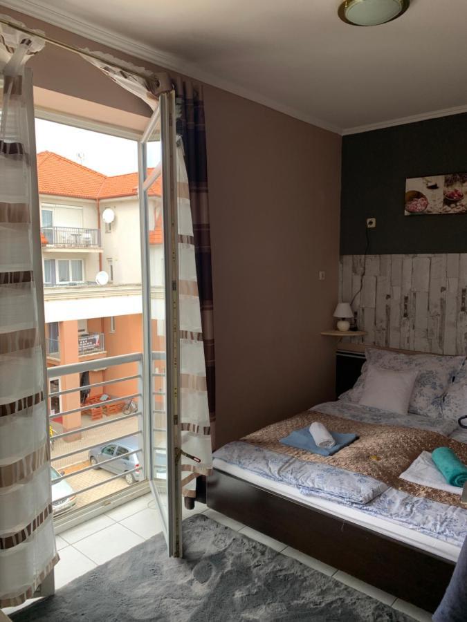 Furo-Lak 1 Apartman Hajdúszoboszló Εξωτερικό φωτογραφία